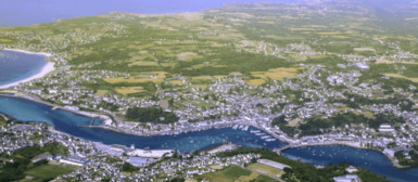 Vue aérienne du port d'Audierne
