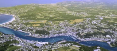 Vue aérienne du port d'Audierne