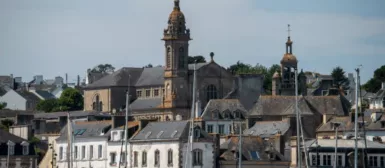 Vue du centre ville d'Audierne